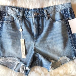 Blanknyc hiker shorts size 29